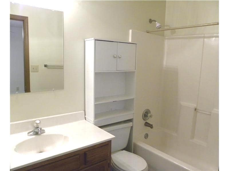 Bathroom#1 - 2418 Dell Zell Dr