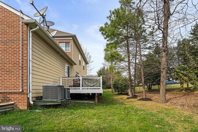 Building Photo - 4561 Rona Pl