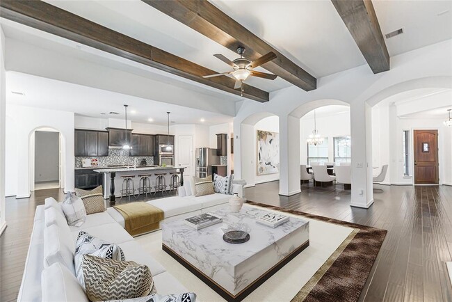 Building Photo - 2757 Saddlehorn Trail