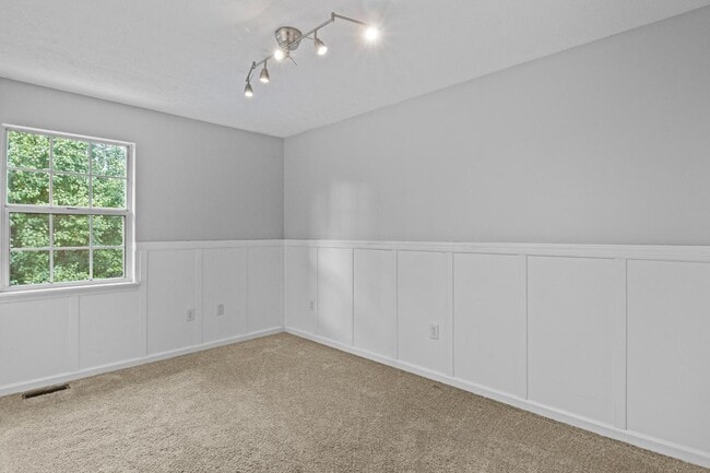 Building Photo - 3893 Boston Rd