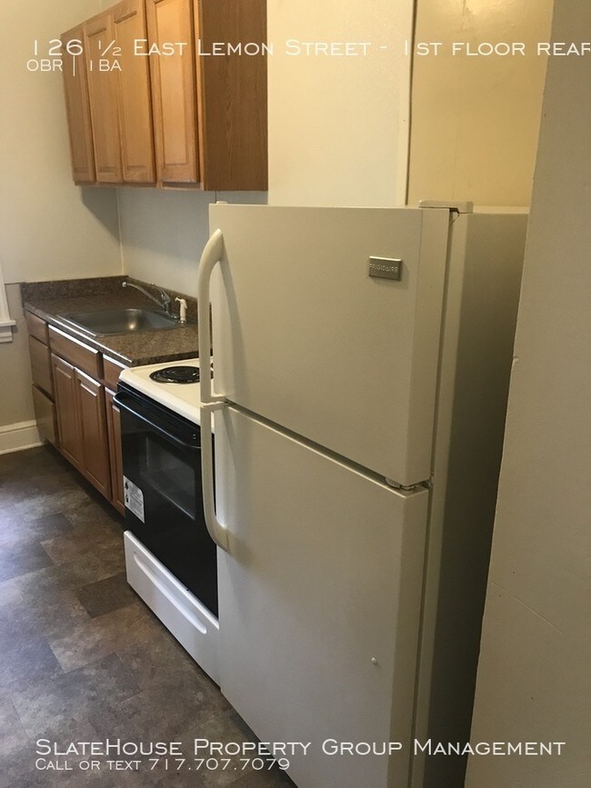 Efficiency Apartment for Rent near LGH 126 E Lemon St Lancaster PA