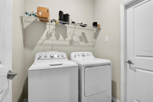 Building Photo - 1910 Goblet Cv St