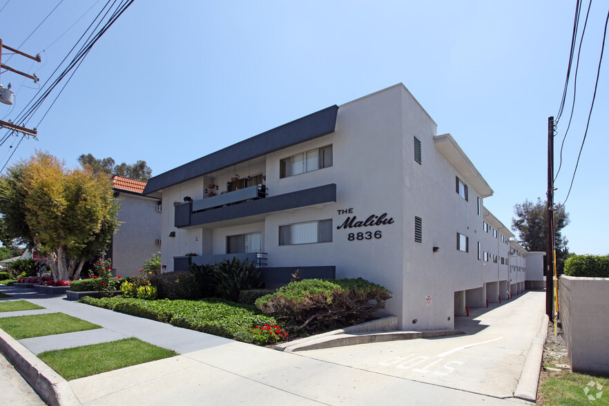 Building Photo - Malibu Apartments