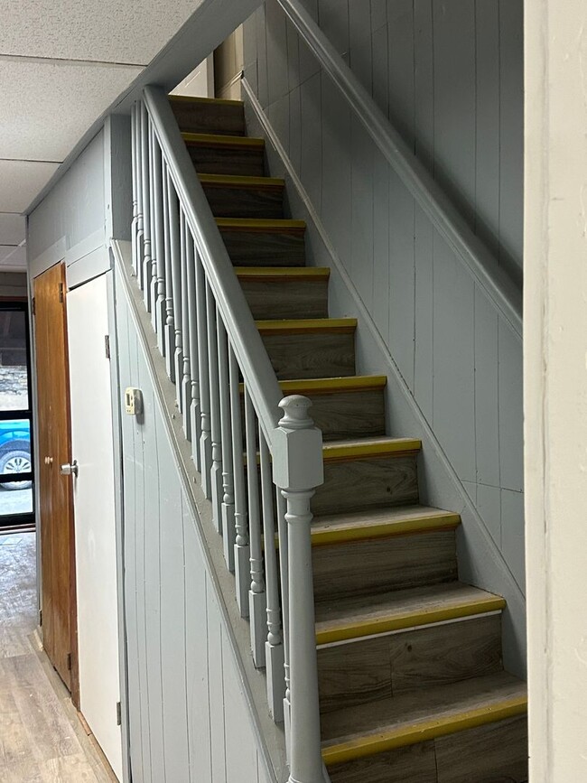 Building Photo - Cozy Remodeled Reading 3 BR/1 Bath For Ren...