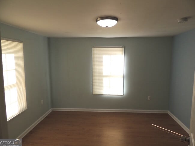 Building Photo - 5168 Avery St SW