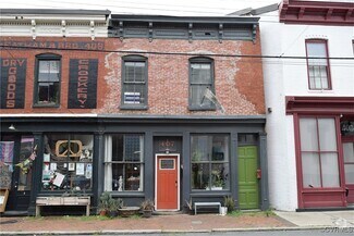 Building Photo - 407 Brook Rd