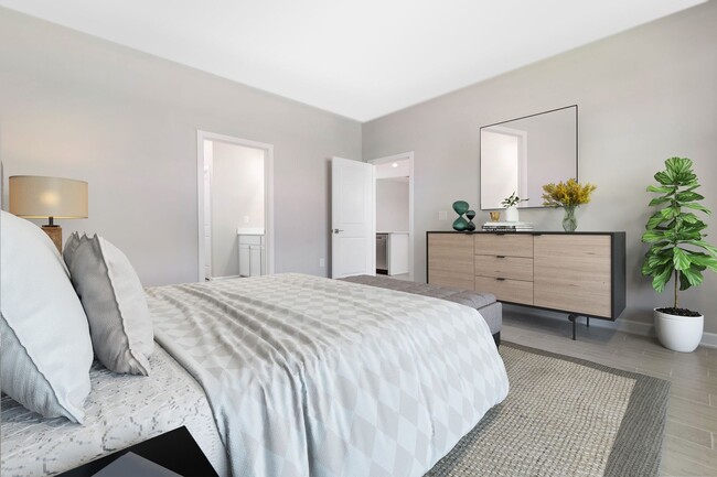 Building Photo - New home located off of Marion Oaks Pass f...