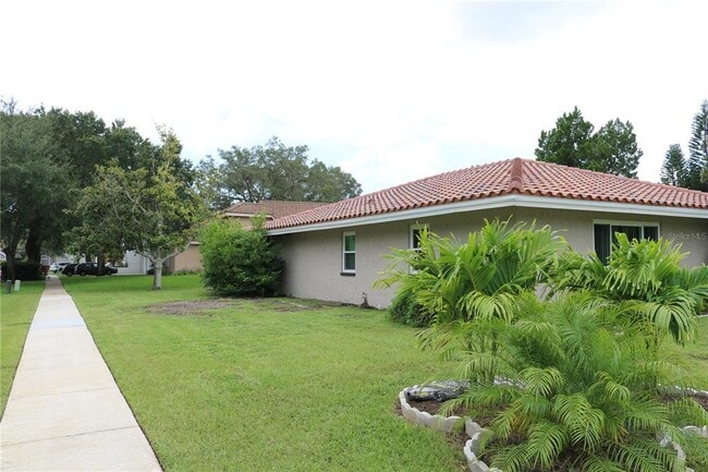 Building Photo - 1113 Lancer Ln