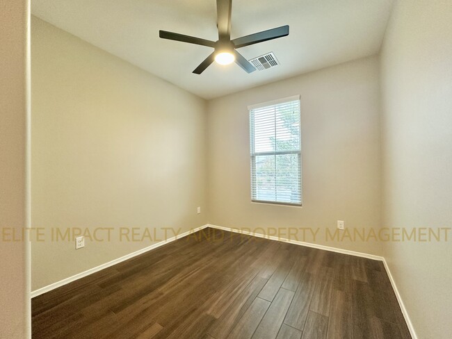 Building Photo - 6514 E Via Arroyo Azul