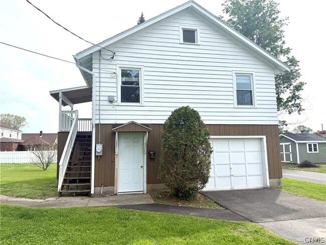 Building Photo - 1000 Van Buren Ave