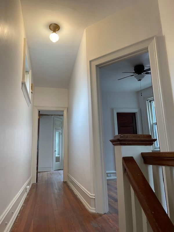 Building Photo - 5853 Ashland Ave