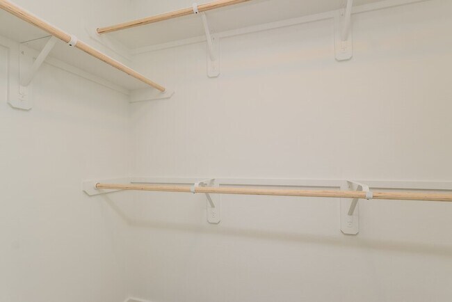 Building Photo - 2612 Shady Cedar Ct