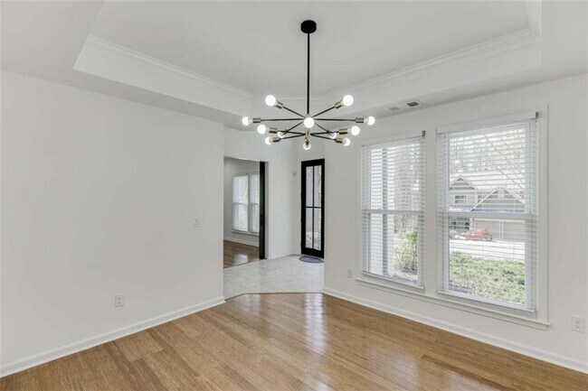 Building Photo - 1840 Oak Tree Hollow