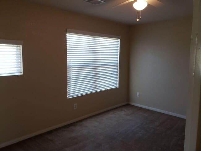 Building Photo - 15810 Sheldon Ridge Way