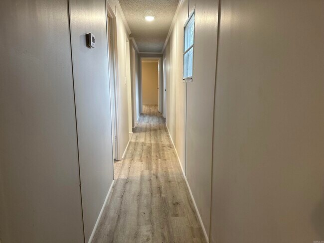 Building Photo - 2712 Spring St