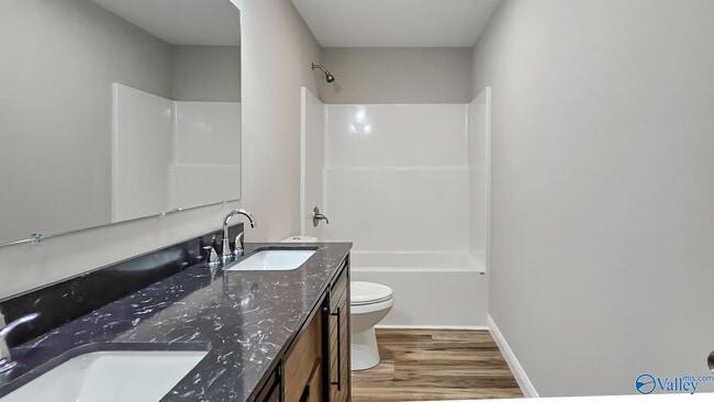 Building Photo - 9257 Stanford Rd