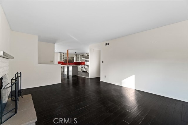 Building Photo - 4536 Maycrest Ave