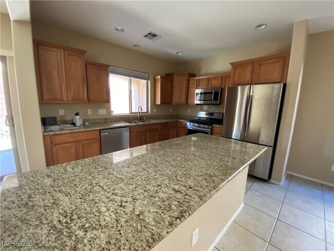 Building Photo - 10748 Khalua Ave