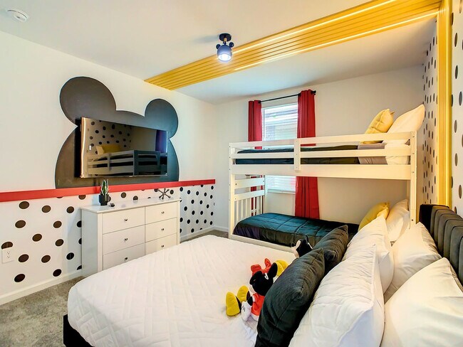 Building Photo - 8851 Cabot Cliffs Dr