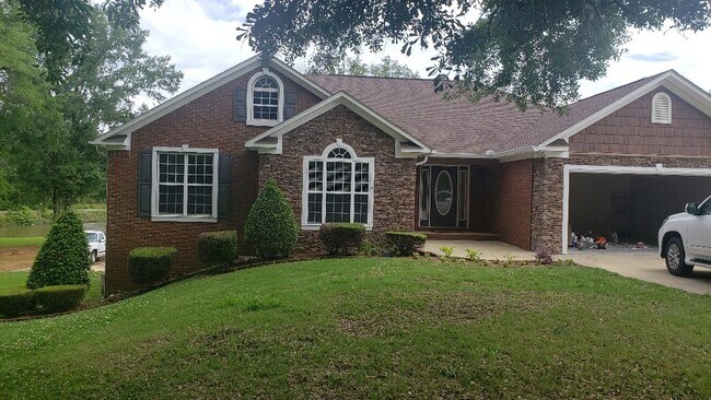 Building Photo - 350 Swindall Cir