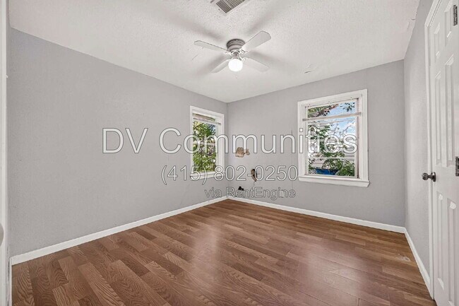 Building Photo - 5910 Southtown St