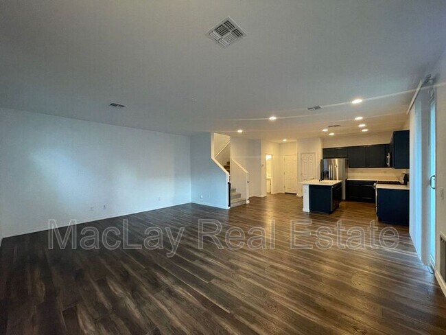 Building Photo - 1708 S 82nd Way