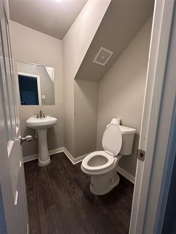 Building Photo - 6317 Benavides Dr