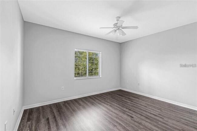Building Photo - 9519 Newdale Way