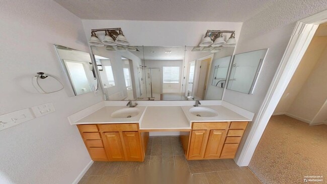 Building Photo - 2795 Ortiz Pl