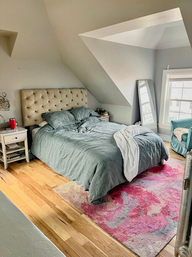 3rd bedroom - 179 Dartmouth st