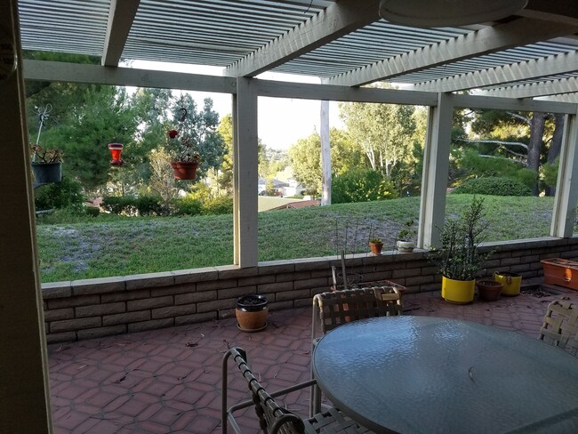 Building Photo - Wonderful 3 Bed 2 Bath Home In Casta Del Sol of Mission Viejo