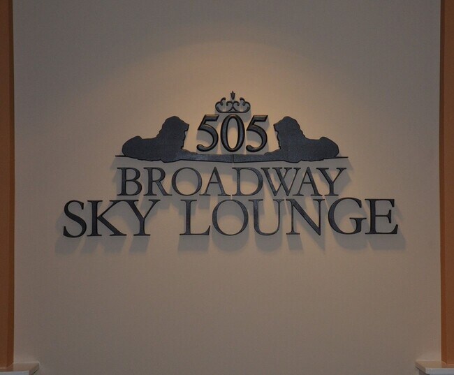 Building Photo - $250 Off First Full Month! 1 Bed 1.5 Bath Theater District Condo + Amenities