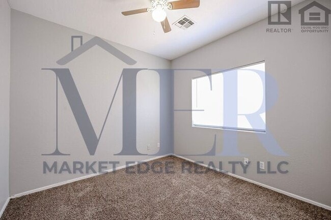 Building Photo - 3Bed/2Bath Home w/2 Car Gar-Maricopa! $199...