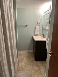 Building Photo - 543 Old Stone Brook