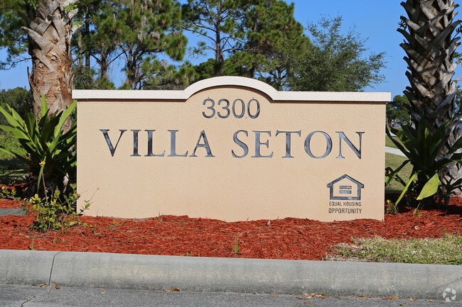 Building Photo - Villa Seton