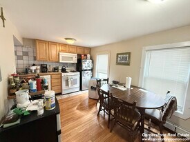 Building Photo - 65 Preble St