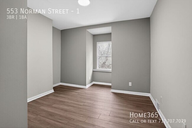 Building Photo - 553 Norman St