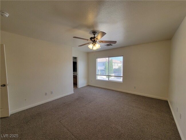 Building Photo - 9760 Ocotillo Falls Ave
