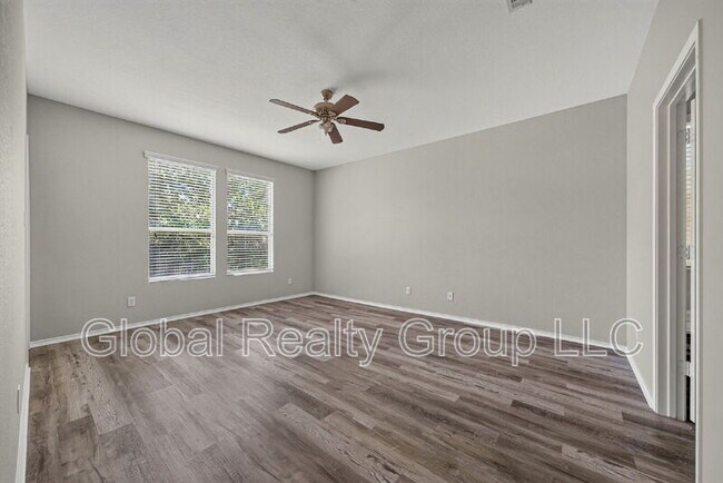 Building Photo - 16222 Galloping Oak