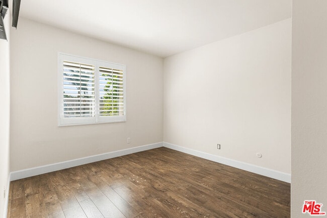 Building Photo - 9200 Wystone Ave