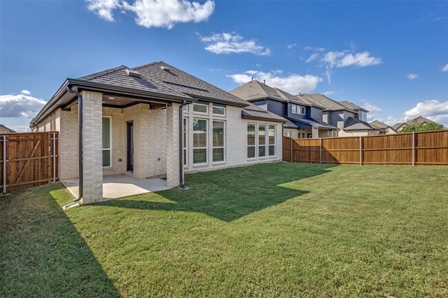 Building Photo - 3308 Lakestriker Rd