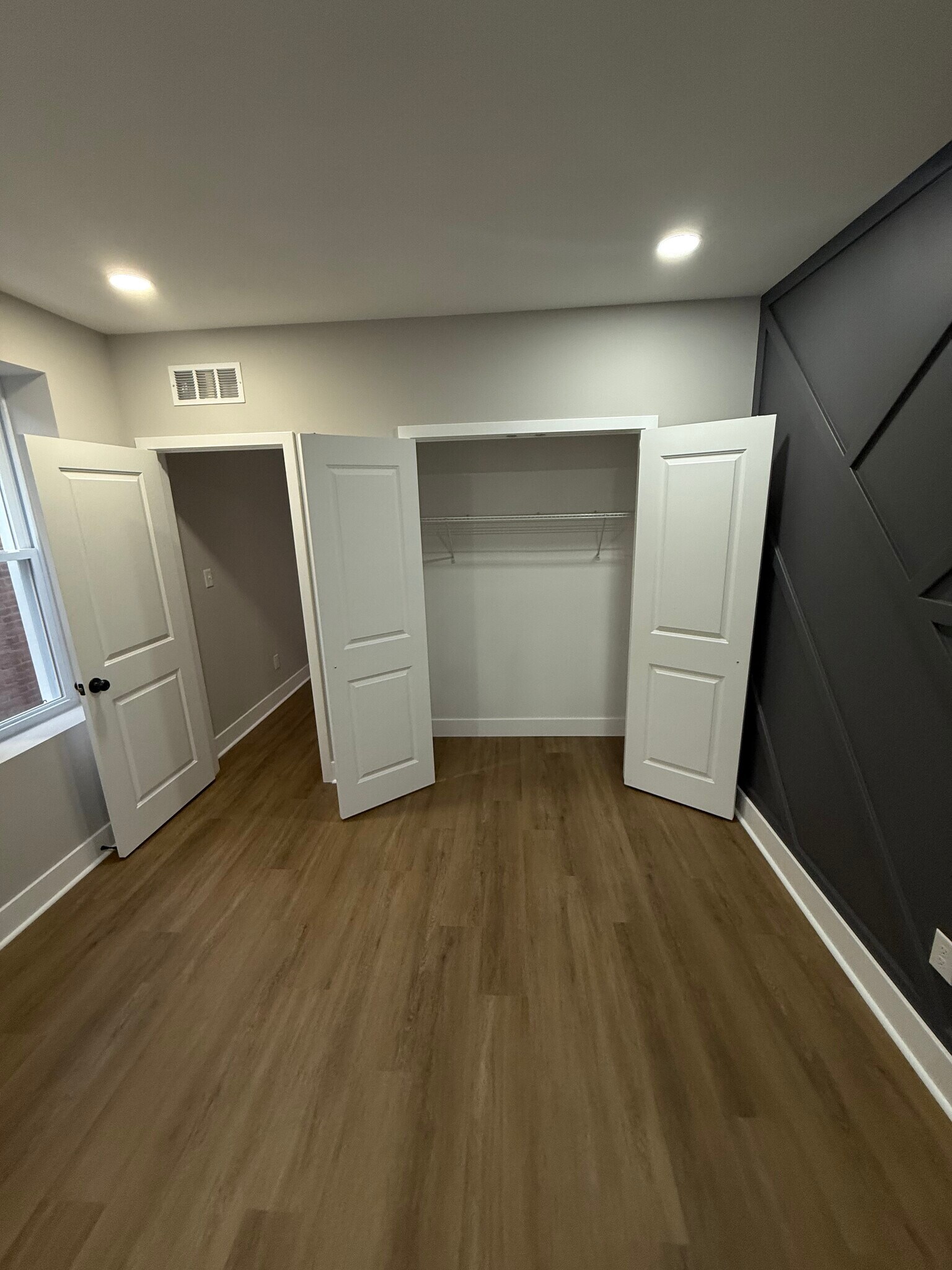 Building Photo - 638 N 63rd St