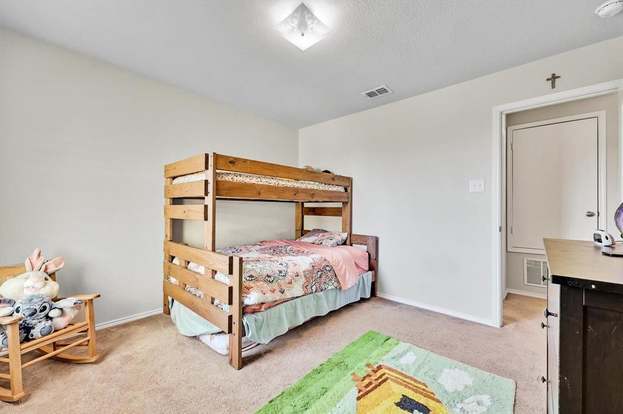 Building Photo - 712 Whitemarsh Dr