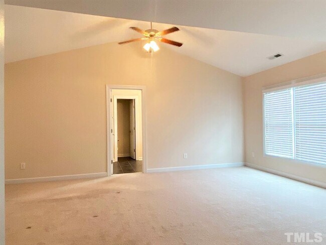 Building Photo - Spacious 3-Bed Townhome with Garage in Morrisville – 2,175 Sq Ft