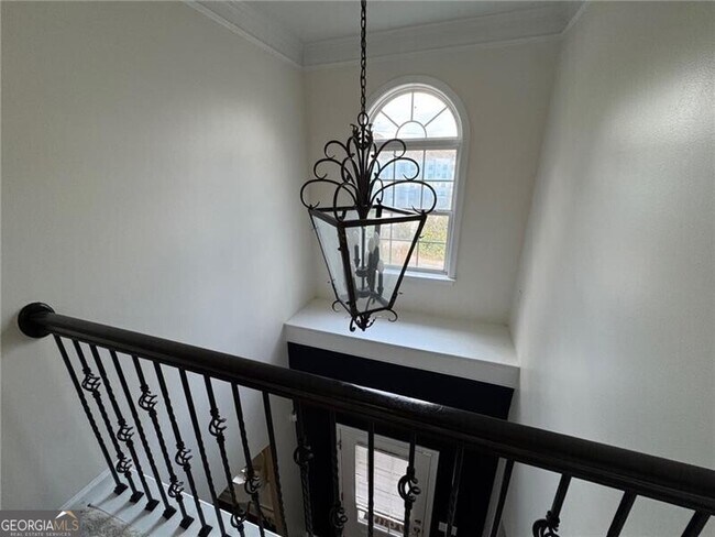 Building Photo - 524 King St