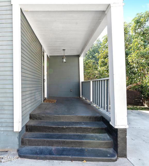 Building Photo - 708 Tularosa Dr