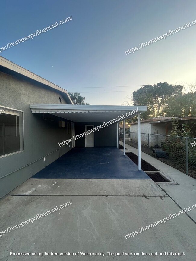 Building Photo - Nice Home For Rent