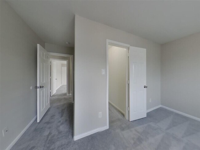 Building Photo - 6715 Starcroft Ct