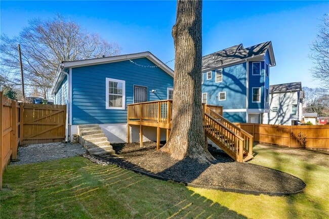 Building Photo - 954 Fern Ave SE