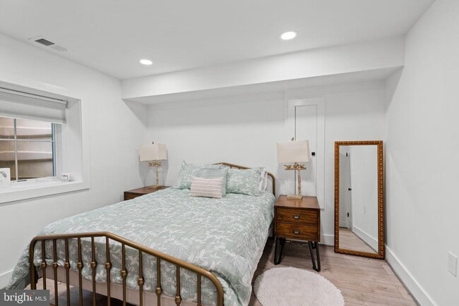 Building Photo - 6202 Massachusetts Ave